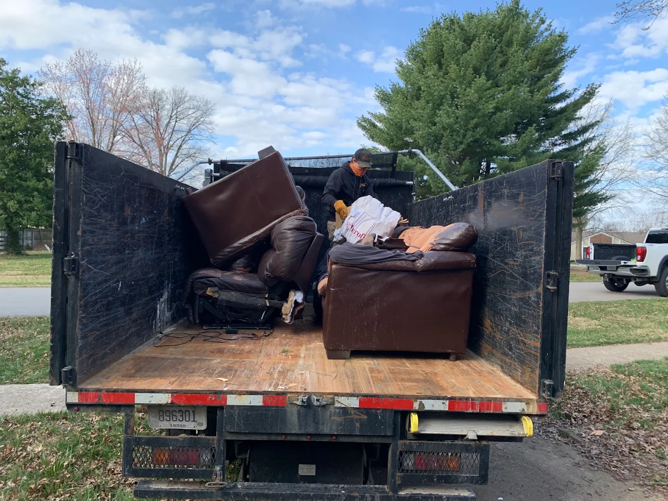 Pro Junk furniture removal crew